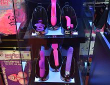 Romantic Depot Manhatan Adult Toys 35