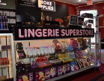 Romantic Depot Yonkers Front Counter 1