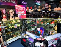 Romantic Depot Bronx Bondage 14 Romantic Depot Bronx Bondage 14