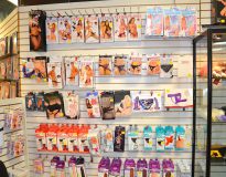 Romantic Depot Elmsford Bondage 28