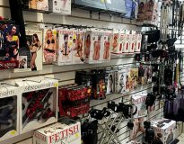 Romantic Depot Elmsford Bondage 4
