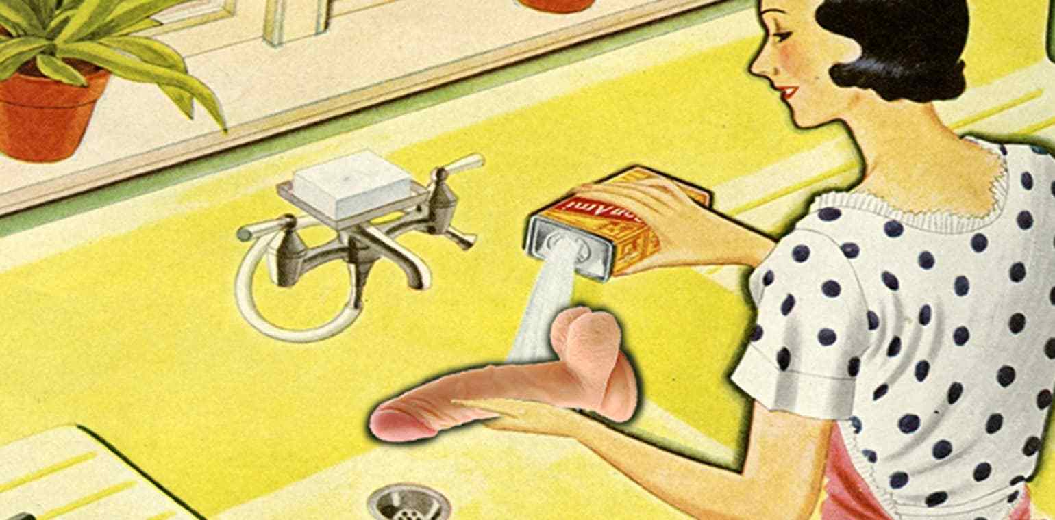 cleaning sex toys